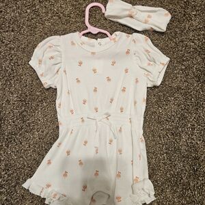 Rachel Zoe White With Peach Tulip Romper And Headband - 18M